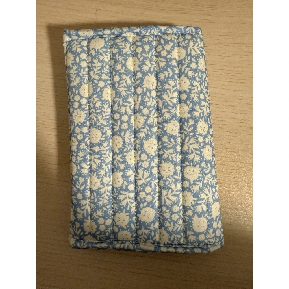 Minnow Blue Alpine Fiore Quilted Passport‎ Cover Holder